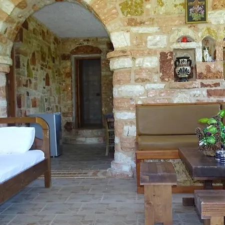 Stone Age Villa Borsh
