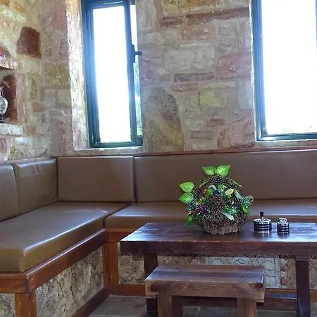 Stone Age Villa Borsh