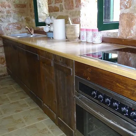Villa Stone Age *
